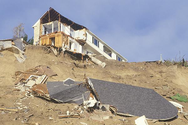 What are Earthquake Hazards?
